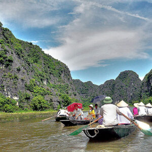 Tour Thăm Quan Hoa Lư Tam Cốc 1 Ngày