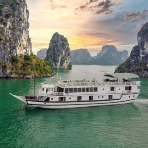 Tour Thăm Quan Du Thuyền Hạ Long 3 Sao Sunlight 3 Ngày 2 Đêm