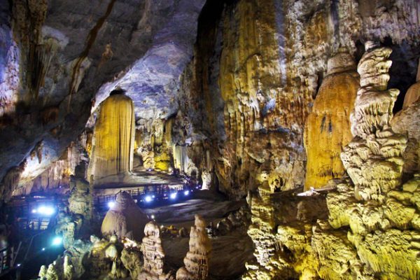 Tour Du Lịch Đà Nẵng Huế Động Thiên Đường 2 Ngày 1 Đêm