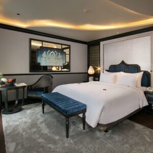Du Thuyền Amanda Luxury 5 Sao Hạ Long Lan Hạ Bay