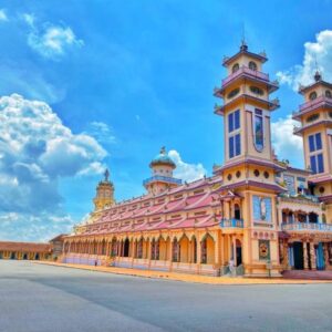 Tour Du Lịch Sài Gòn - Tây Ninh - Núi Bà Đen - Đỉnh Vân Sơn - Điện Bà - Tòa Thánh Tây Ninh